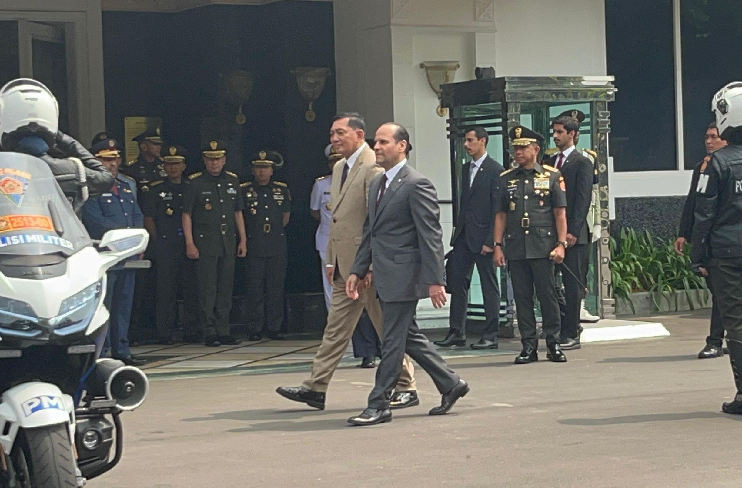 Menhan Sjafrie terima kunjungan Menhan Qatar <b>(Ntvnews.id/Adiansyah)</b>