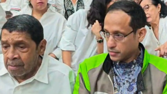 Awali Pleidoi, Nadiem Makarim Sampaikan Penghormatan kepada Para Presiden RI