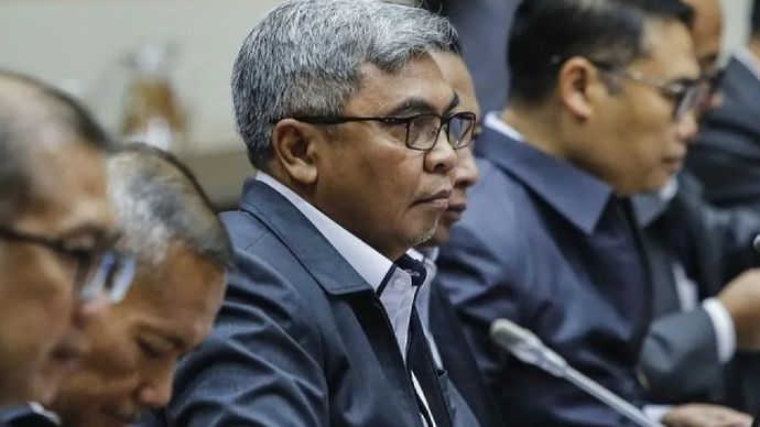 Ketua KPK Setyo Budiyanto (tengah) mengikuti rapat kerja (Raker) dengan Komisi III DPR di Kompleks Parlemen, Senayan, Jakarta, Rabu, 28 Januari 2026. ANTARA FOTO/Asprilla Dwi Adha/bar/am.