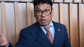 Beredar video lawas Hard Gumay yang meramal karier Uya Kuya di dunia politik, dan berujung berkasus besar.