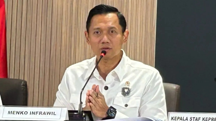 Menteri Koordinator Bidang Infrastruktur dan Pembangunan Kewilayahan (Menko Infrawil) Agus Harimurti Yudhoyono (AHY) dalam konferensi pers Update Pelaksanaan Program Hasil Terbaik Cepat (PHTC) dan Persiapan Mudik Lebaran di Kompleks Istana Kepresidenan, Jakarta, Rabu (11/3/2026). (ANTARA/Maria Cicilia Galuh)