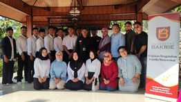 Mengembangkan Geowisata Gunung Padang: Sinergi Konservasi dan Kewirausahaan Komunitas