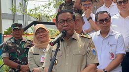 Pramono Resmikan Pasar Kombongan Kemayoran Setelah 5 Tahun Mangkrak