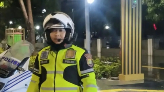 Kapolri Anugerahkan Kenaikan Pangkat Anumerta untuk Brigadir Fajar Permana