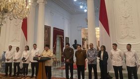 Presiden Republik Indonesia, Prabowo Subianto, mengumumkan adanya skema bantuan Fasilitas Likuiditas Pembiayaan Perumahan (FLPP) yang dapat dimanfaatkan oleh masyarakat berpenghasilan rendah (MBR) untuk membeli rumah subsidi, dengan target pembanguna