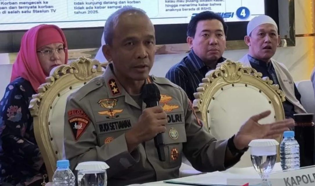 Kapolda Jabar Irjen Pol Rudi Setiawan saat memberikan keterangan di Kota Bandung, Jawa Barat, Jumat, 26 Juni 2026. <b>(Antara)</b>