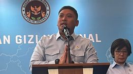 Kepala BGN Sudaryono Minta Maaf Atas Kasus Keracunan MBG di Sejumlah Daerah