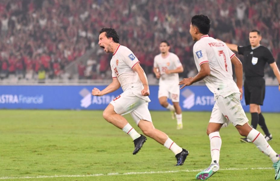 Thom Haye bakal jadi andalan lini tengah Timnas Indonesia saat bersua Bahrain di putaran ketiga babak kualifikasi Piala Dunia 2026 zona Asia. <b>(dok PSSI)</b>