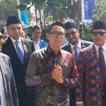 Temui Pramono di Balai Kota, Eko Patrio: Silaturahmi