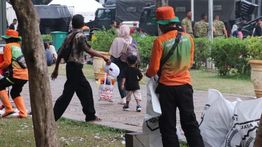 Jakarta Targetkan Seluruh RW Miliki Bank Sampah Aktif