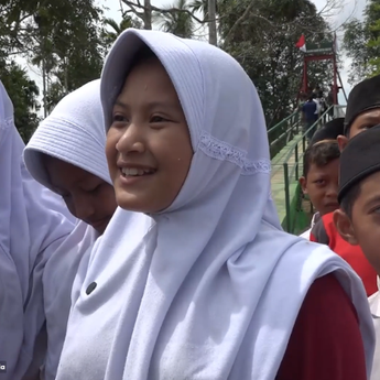 Berkat Jembatan Gantung 240 Meter, Pelajar Aceh Tamiang Kini Bisa Berangkat Sekolah dengan Mudah