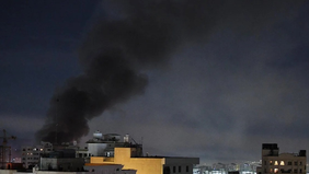 Pelepasan cadangan minyak tersebut akan dilaksanakan secara bertahap sesuai dengan kondisi dan kebijakan masing-masing negara anggota.