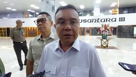 Wakil Ketua DPR RI, Sufmi Dasco Ahmad, memberikan ucapan selamat kepada Partai Demokrasi Indonesia Perjuangan (PDI-P) yang merayakan ulang tahunnya yang ke-52 pada 10 Januari 2025.