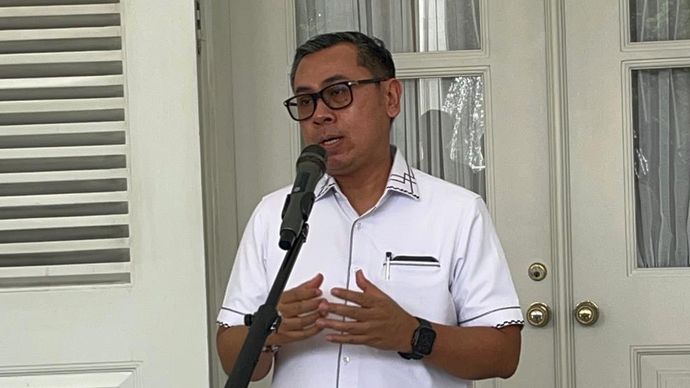 Yustinus Prastowo di Balai Kota DKI Jakarta