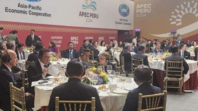 Menteri Perdagangan Budi Santoso saat menghadiri Dialog Pemimpin APEC dengan Dewan Penasihat Bisnis APEC (ABAC) 