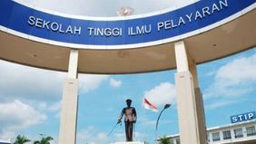 olres Metro Jakarta Utara telah menetapkan satu orang tersangka dalam kasus tewasnya Taruna dari Sekolah Tinggi Ilmu Pelayaran (STIP) bernama Putu Satria Ananta Rustika. Taruna berusia 19 tahun tersebut diketahui berasal dari Bali. 