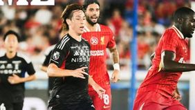 Kedua tim sempat bermain tanpa gol sepanjang babak pertama.
