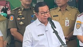 Gubernur DKI Jakarta, Pramono Anung angkat bicara terkait aksi pencurian pagar besi di kawasan taman bawah Flyover Kampung Melayu, Jakarta Timur.