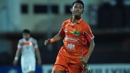 Gol Tunggal Nofi Atmaja Antar Persekabpas Tundukkan Perseden 1-0