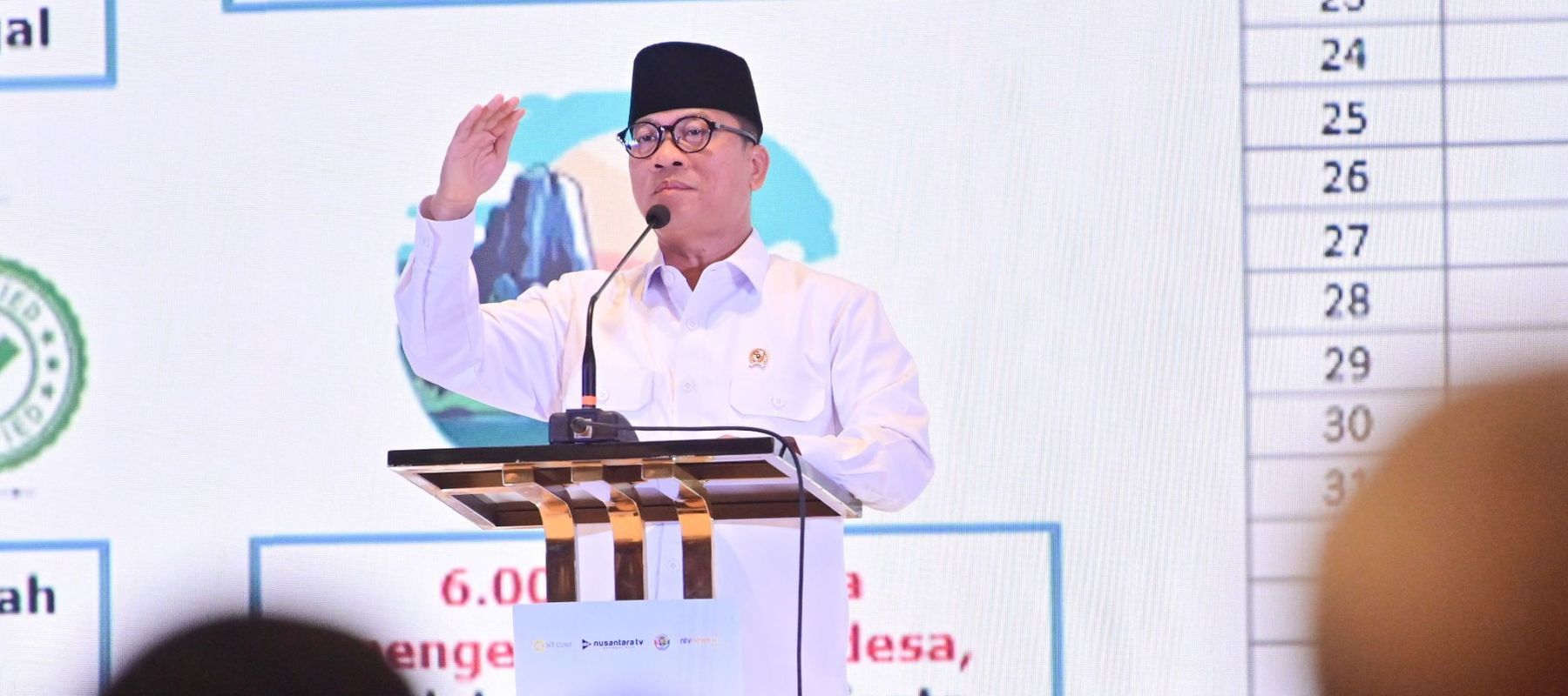 Menteri Desa dan Pembangunan Daerah Tertinggal, Yandri Susanto, di acara Nusantara Energy Forum 2025.