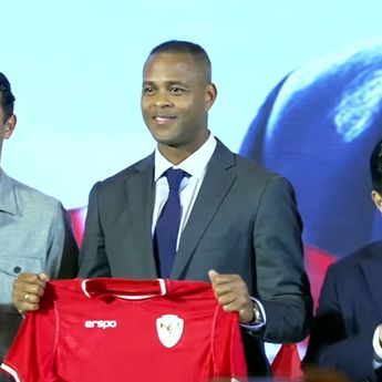 Patrick Kluivert Cek Stadion GBK Usai Resmi jadi Pelatih Timnas Indonesia