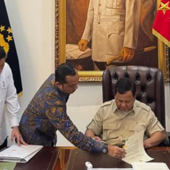  Dasco Spill Lagi Temani Prabowo Tanda tangani Surat Keputusan yang Penting
