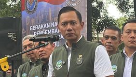 Menteri Koordinator Bidang Infrastruktur dan Pembangunan Kewilayahan, Agus Harimurti Yudhoyono (AHY), menggelar Town Hall Meeting bersama sejumlah wali kota sekaligus mencanangkan Gerakan Nasional Pengembangan Ruang Terbuka Hijau dan Biru.