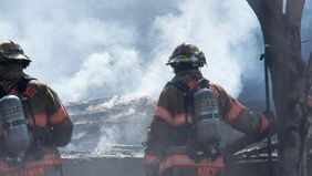 Kebakaran melanda Gedung Kedutaan Besar (Kedubes) Italia yang berlokasi di Jalan Pangeran Diponegoro, Menteng, Jakarta Pusat, pada Kamis sore, 29 Januari 2026.