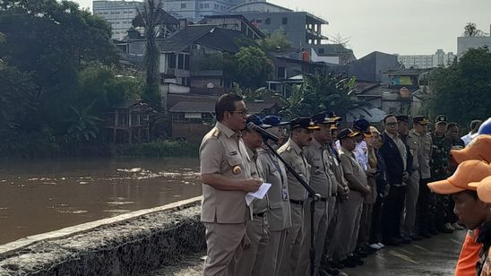 Banjir Kepung Jakarta, Pramono Minta Maaf ke Warga