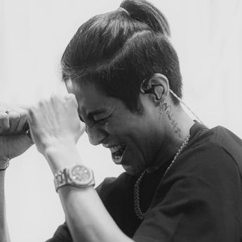 DJ Panda Hapus Postingan Punya Grup WA Fans Isi 500 Orang, Sindir Omongan Erika Carlina