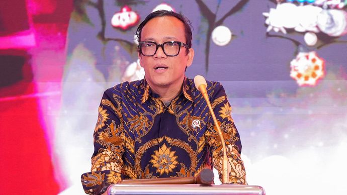 Wakil Menteri Ketenagakerjaan (Wamenaker) Immanuel Ebenezer menegaskan komitmen pemerintah dalam menciptakan tenaga kerja yang kompeten, produktif, serta terlindungi dari praktek percaloan. 