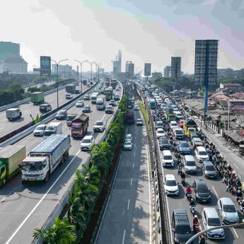 Proyek Galian Rampung, Jalan TB Simatupang Kini Bebas Hambatan