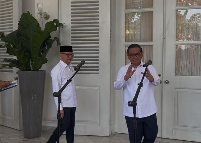 Mukhtarudin dan Pramono Anung <b>(NTVNews.id/ Adiansyah)</b>
