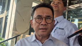 Menteri Perdagangan (Mendag) Budi Santoso menyampaikan bahwa harga plastik berpeluang turun dalam waktu dekat.
