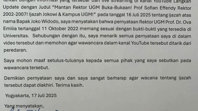 Klarifikasi eks Rektor UGM soal ijazah Jokowi