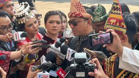 Menjelang dimulainya Upacara Detik-detik Proklamasi Kemerdekaan Republik Indonesia ke-80 di Istana Merdeka, Minggu, 17 Agustus 2025, Menteri Sekretaris Negara Prasetyo Hadi menyampaikan ucapan syukur sekaligus harapan agar seluruh rangkaian acara ber