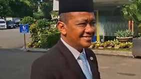 Isu perombakan kabinet di pemerintahan Presiden Prabowo Subianto semakin menguat. Menteri Energi dan Sumber Daya Mineral Bahlil Lahadalia mengonfirmasi bahwa ada agenda pelantikan anggota kabinet di Istana Kepresidenan, Senin, 8 September 2025.