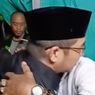 Pasha Ungu Melayat Affan Kurniawan, Peluk Satu Persatu Keluarga Korban
