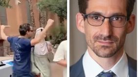 Seorang staf pengajar atau professor di Arizona State University telah diberhentikan sementara setelah Ia terlihat secara jelas melecehkan seorang pengunjuk rasa perempuan muslim.