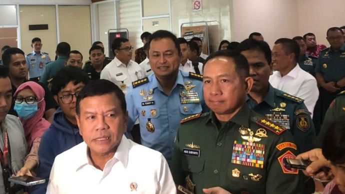 Panglima TNI Agus Subiyanto dan Wamenhan