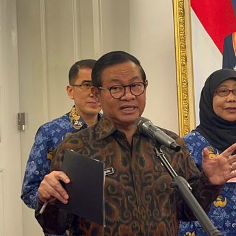 D&rsquo;Masiv Jadi Guest Star Malam Tahun Baru 2026 di Bundaran HI Jakarta