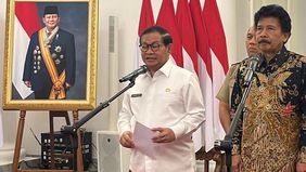 Pemerintah Provinsi (Pemprov) DKI Jakarta menerapkan kebijakan Work From Home (WFH) bagi Aparatur Sipil Negara (ASN) dengan sistem pengawasan ketat. Gubernur DKI Jakarta, Pramono Anung mengatakan bahwa ASN yang bekerja dari rumah di hari Jumat.