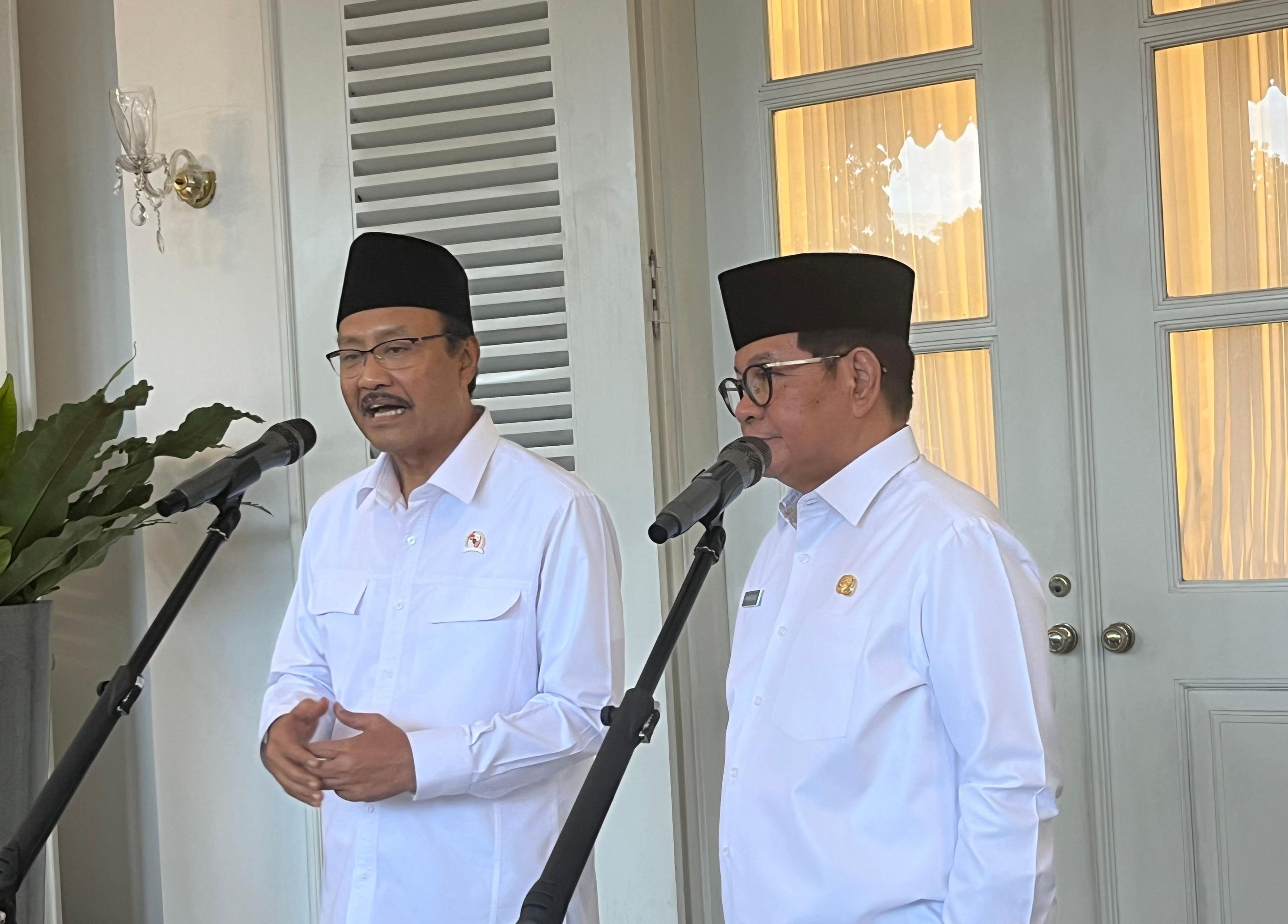 Mensos dan Pramono <b>(NTVNews.id/ Adiansyah)</b>