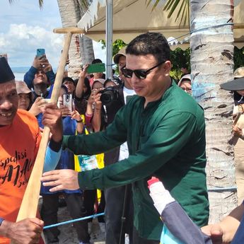 Budaya Ekspedisi Bajau Sulawesi: Dua Perahu Sandeq Berangkat dari Polman Menuju Luwuk Banggai