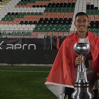 Venezia FC Promosi ke Serie A, Selebrasi Jay Idzes Bikin Netizen Terharu