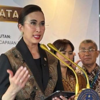 Kemenpar Pasang 136 Mooring Buoy demi Lindungi Raja Ampat