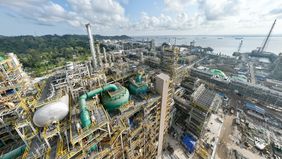 Peresmian proyek Refinery Development Master Plan (RDMP) Balikpapan oleh Prabowo Subianto dinilai menjadi titik balik penting dalam upaya Indonesia melepaskan diri dari ketergantungan impor bahan bakar minyak (BBM), khususnya solar.