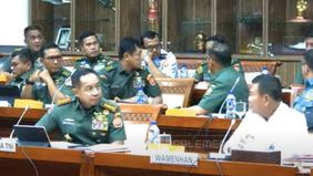 Komisi I DPR mengadakan rapat kerja yang bersifat tertutup dengan para pejabat tinggi dari Kementerian Pertahanan (Kemhan) dan Tentara Nasional Indonesia (TNI).