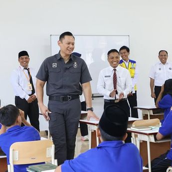 AHY Cek Langsung Sekolah Rakyat di Lombok Barat