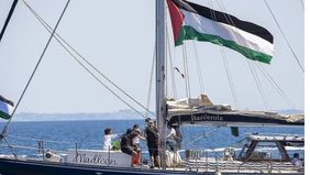 Aktivis Koalisi Freedom Flotilla kembali melancarkan upaya untuk menembus blokade Israel atas Jalur Gaza dengan mengerahkan kapal baru bernama "Handala" yang berangkat dari Sirakusa, Italia.
